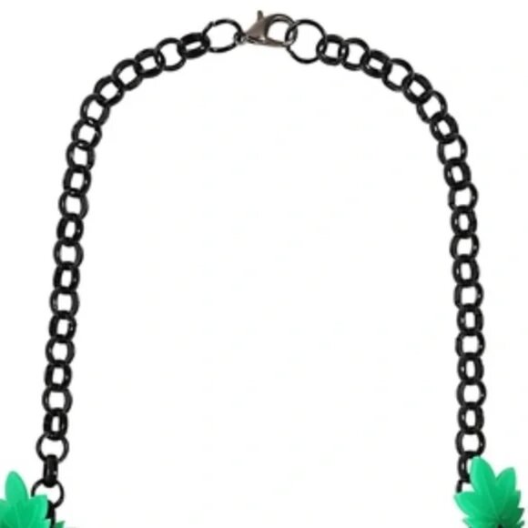 Collectif Mini Strawberries Necklace - Picture 3 of 5